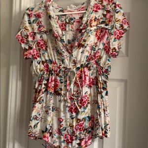 Siren Lily Maternity Top Size XL